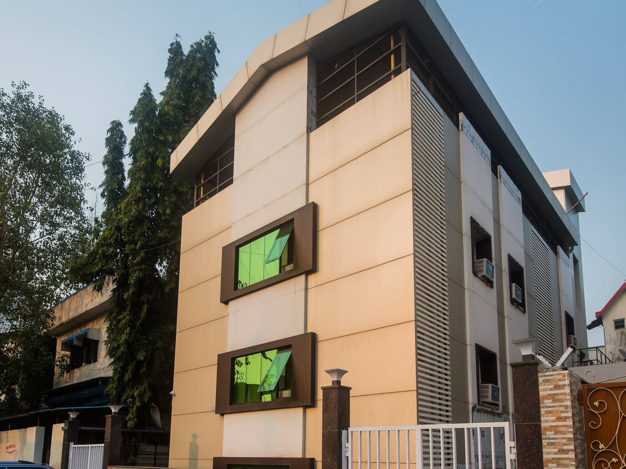 Fabhotel Starwood Residency - Behind Bmw Car Showroom Navi Mumbai Exterior foto
